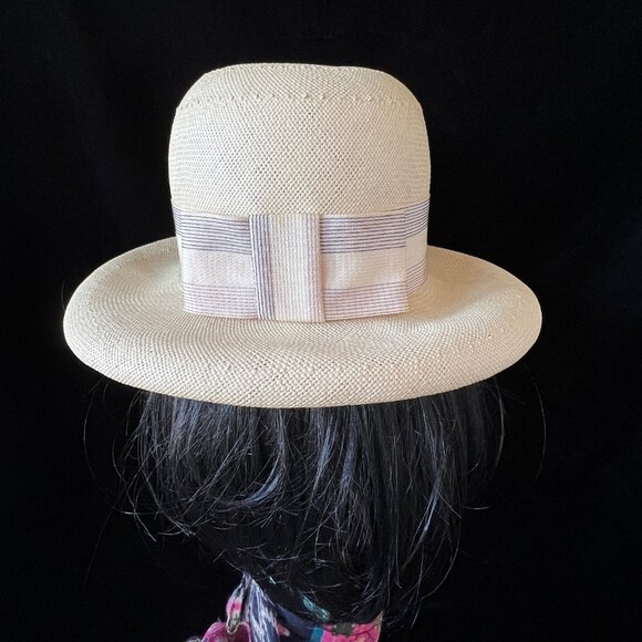 Vintage Mr. John Empress Fine Weave Straw Beige Hat, 1950's, Excellent Condition - Picture 2 of 14